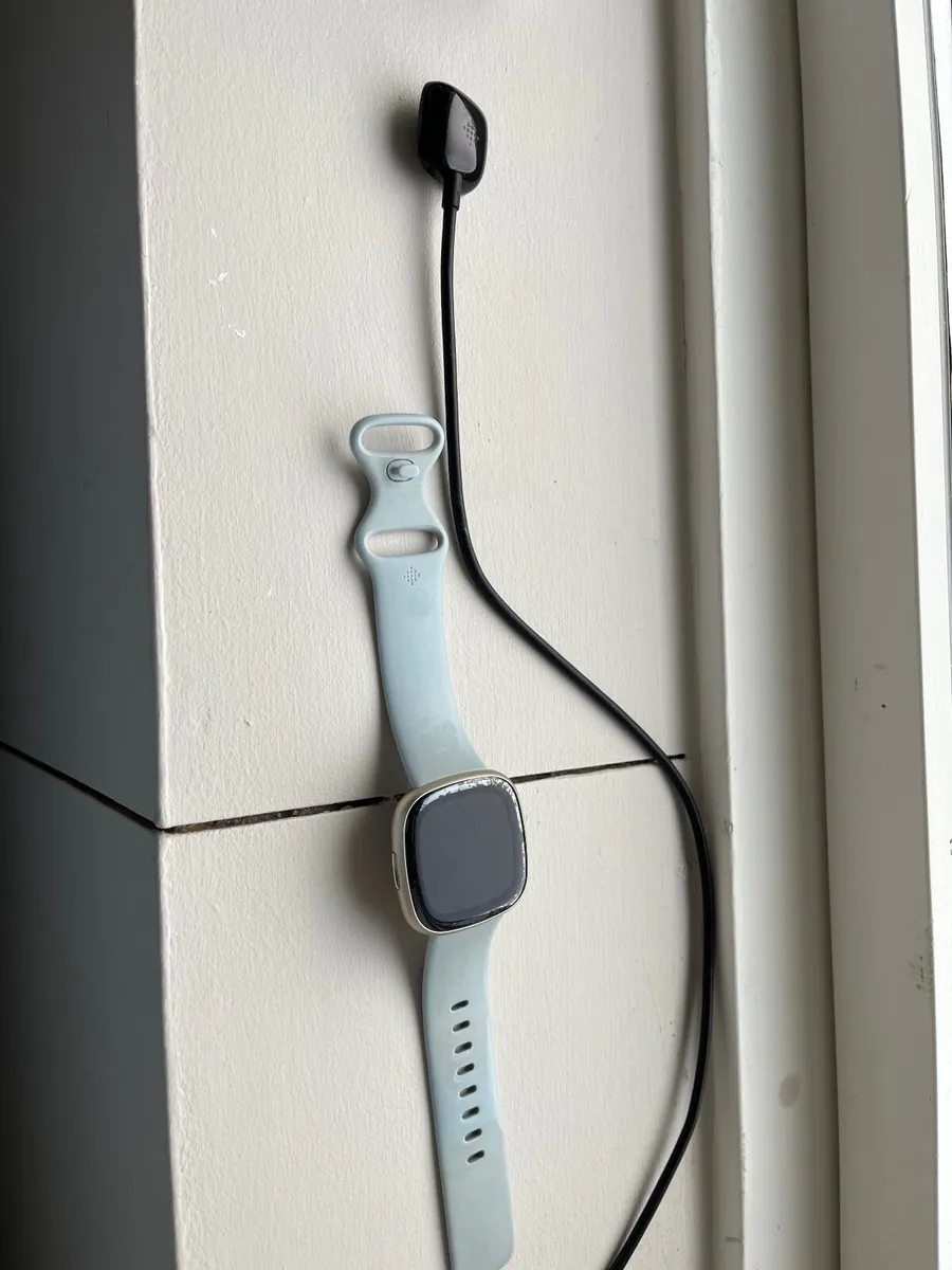 Fitbit sense 2 - Image 3