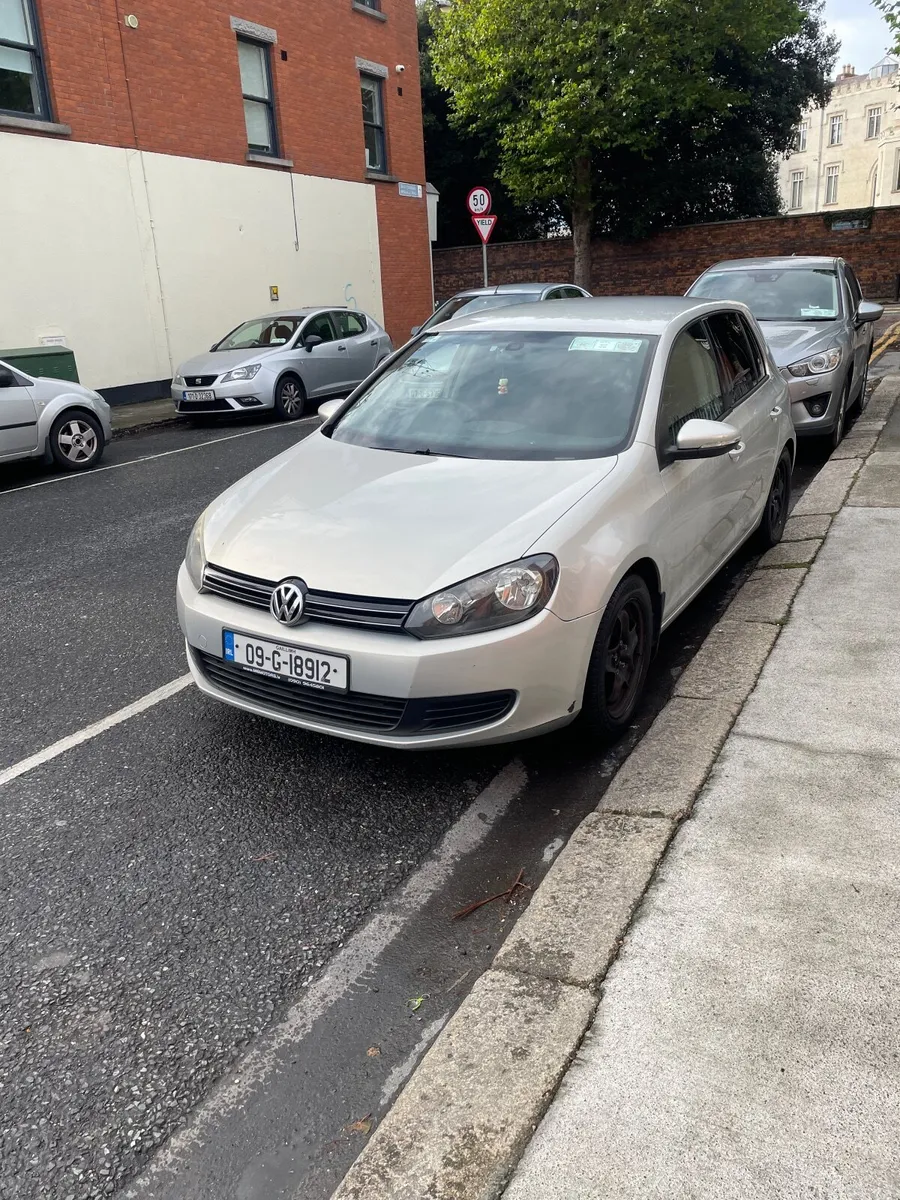 Volkswagen Golf 2009 - Image 3