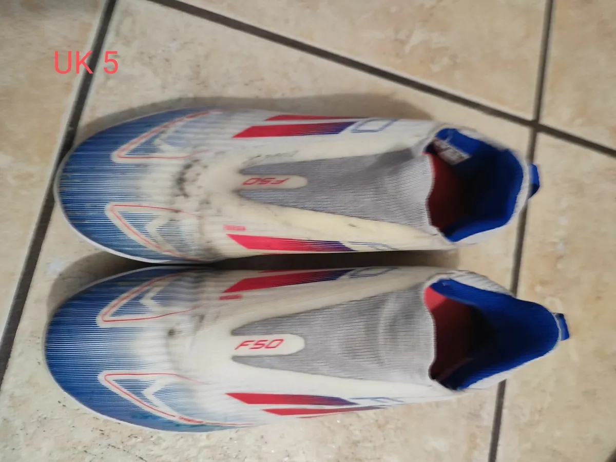 Football shoes - Image 4