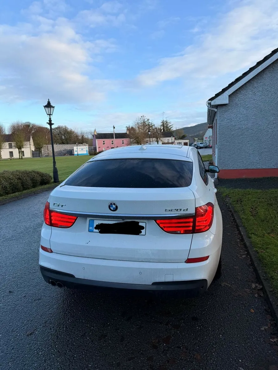 BMW 520d GT M-Sport - Image 2