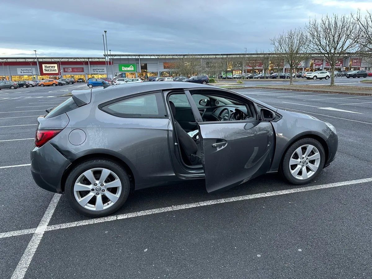 Vauxhall Astra 1.4 Perrol - Image 2