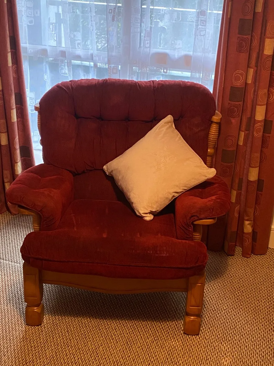 Sofa/Couch/Settee plus chair and recliner - Image 2