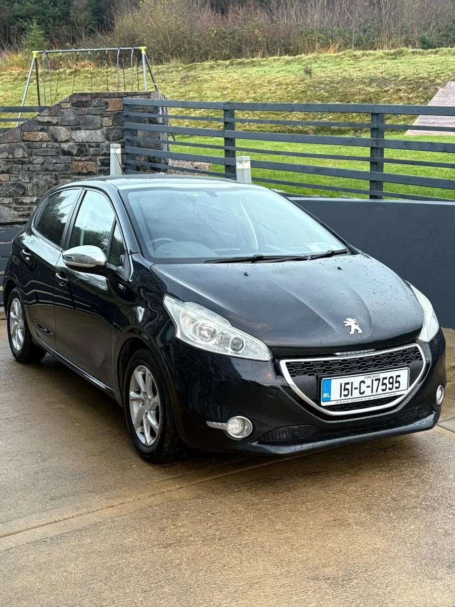 2015 Peugeot 208 1.2 Pan Roof Nct 12/26 - Image 1
