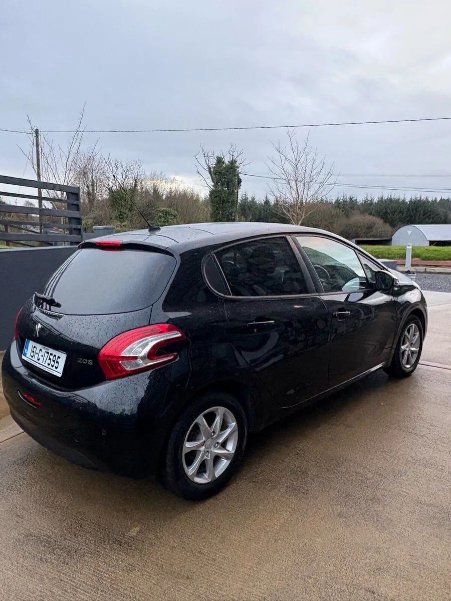 2015 Peugeot 208 1.2 Pan Roof Nct 12/26 - Image 4