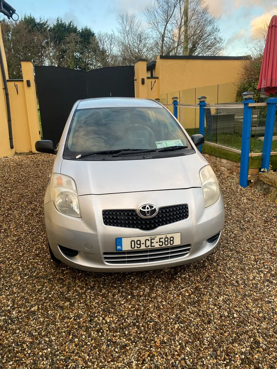 Toyota Yairs - Image 1