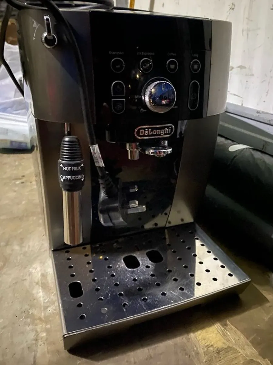 coffee machine - Image 1