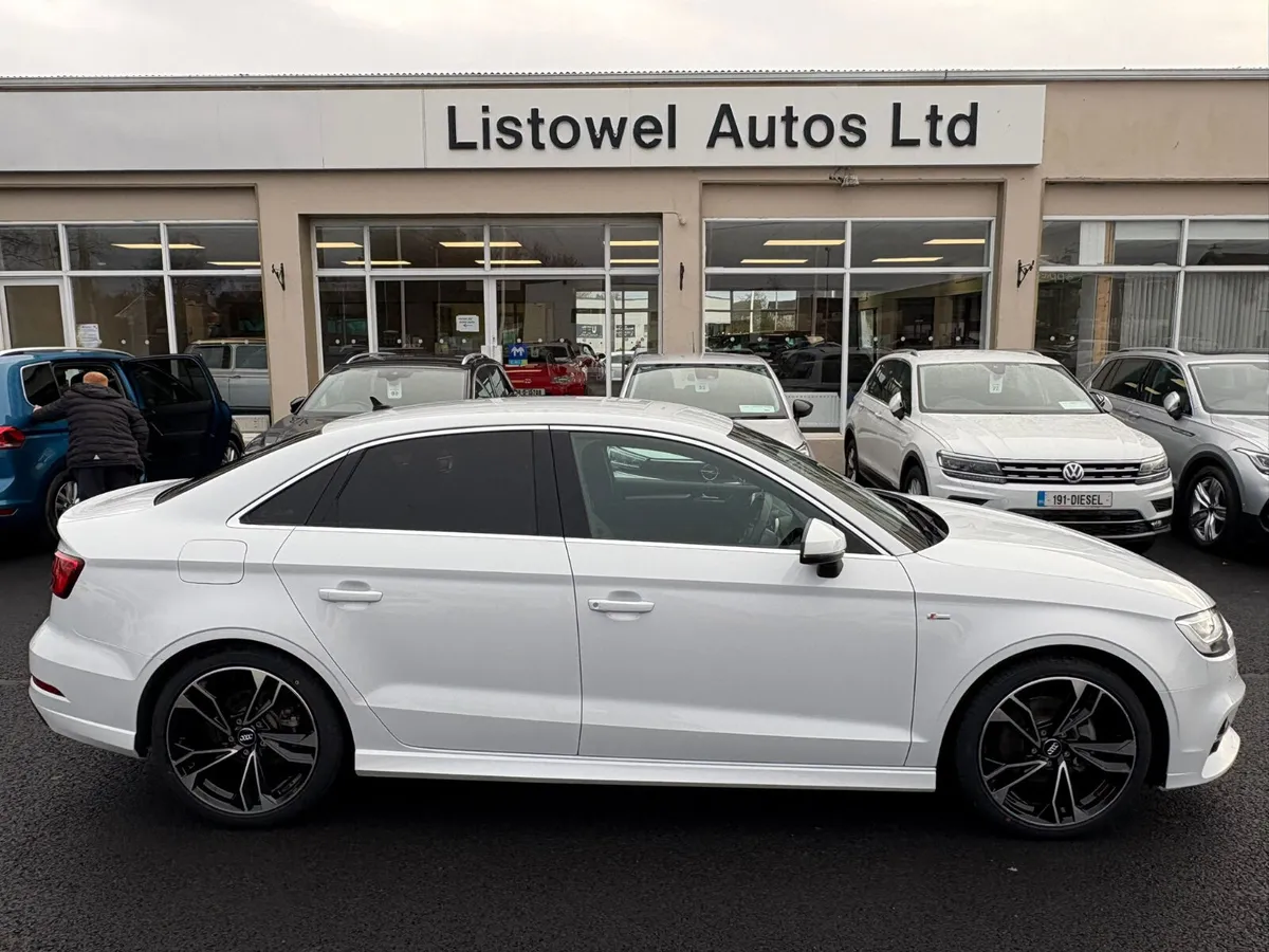 201 AUDI A3 S-LINE 1.4 SALOON AUTO - Image 1