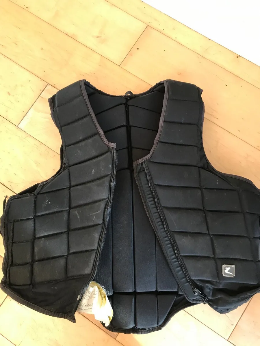 Horze Body protector - Image 1