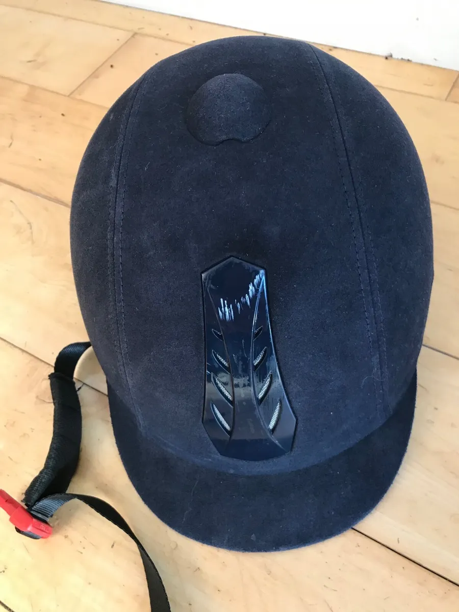 Horze Riding hat (child) - Image 1