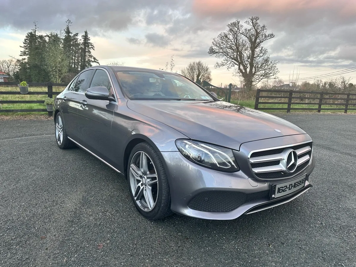 Mercedes E220 Avantgarde - Image 2