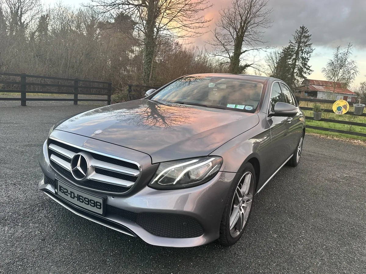 Mercedes E220 Avantgarde - Image 1