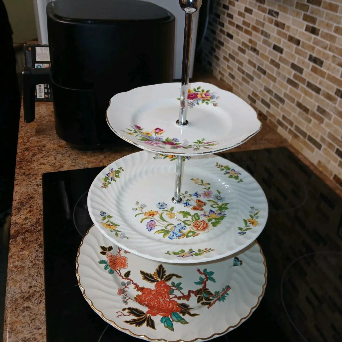 3 tier plates - Image 1