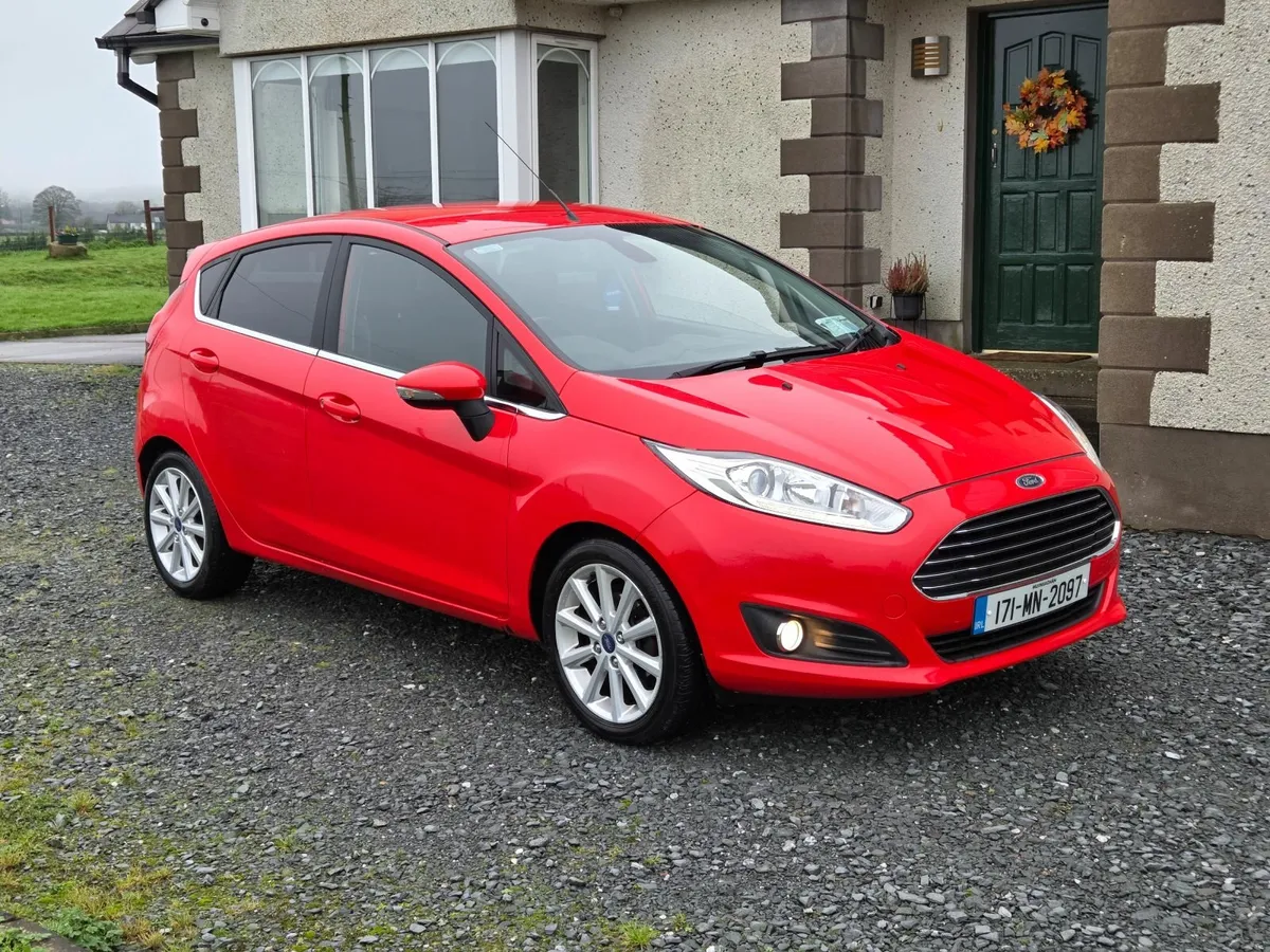 171 Ford Fiesta  1.5 TDCi Titanium - Image 2