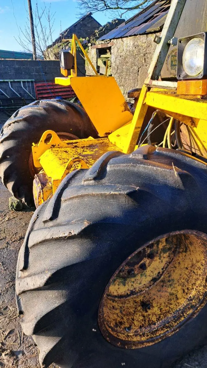 JCB 520-4 telehandler for sale in Co. Galway for €4,250 on DoneDeal