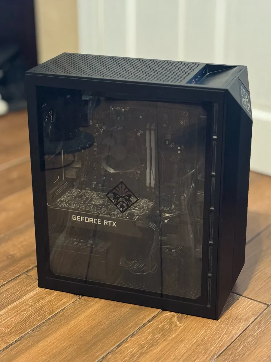 HP Omen Gaming PC | i7-9700k / RTX 2060 / 16gb RAM - Image 1