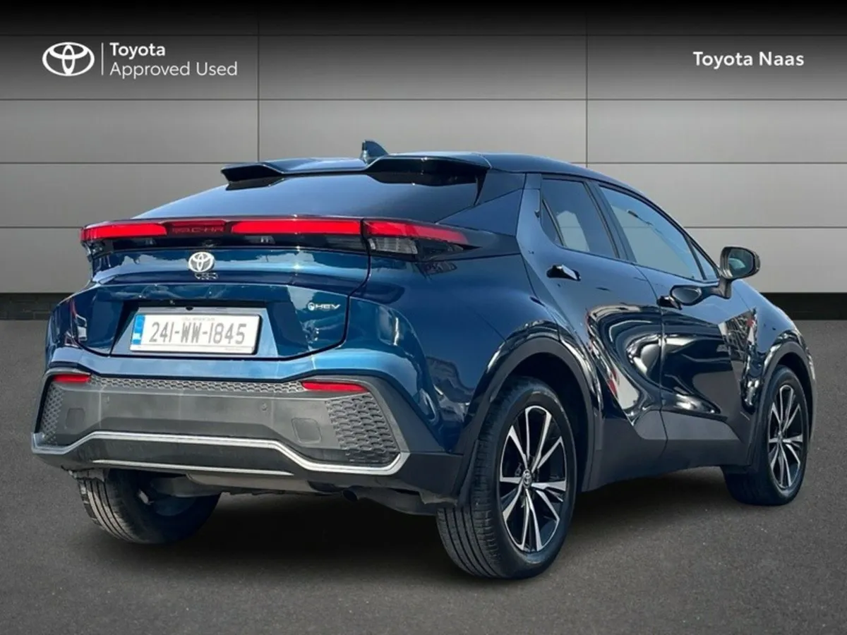 Toyota C-HR HYBRID SPORT - Image 2