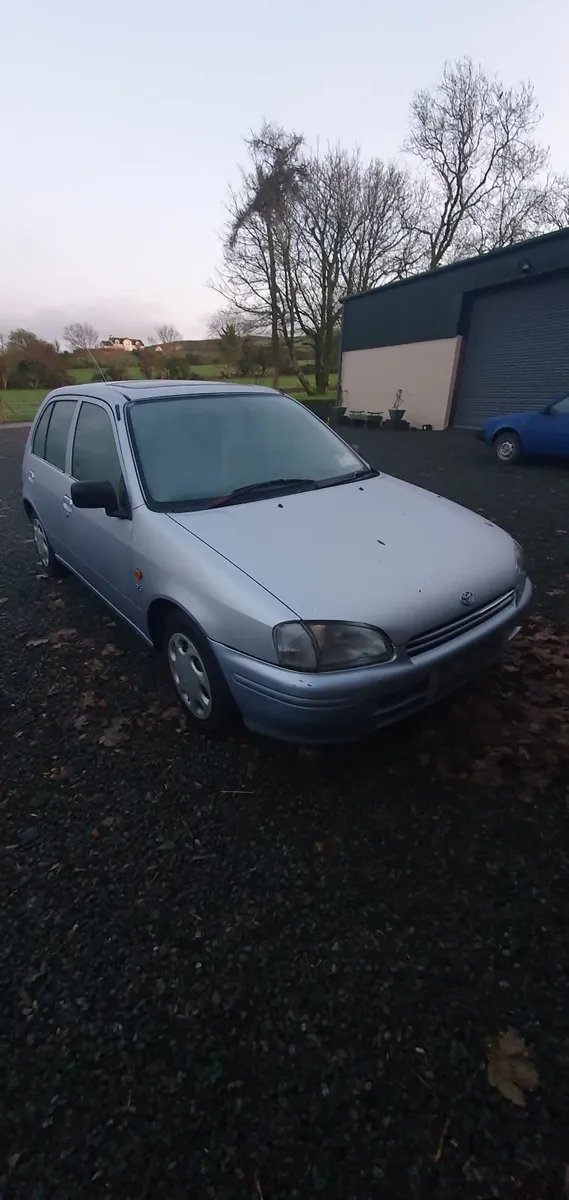 1998 Toyota Starlet Sport - Image 4
