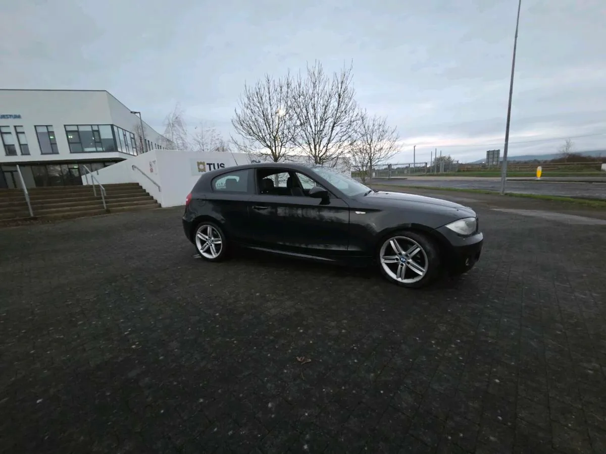 09 1.6 petrol bmw1 seriesMtec tax and test - Image 2
