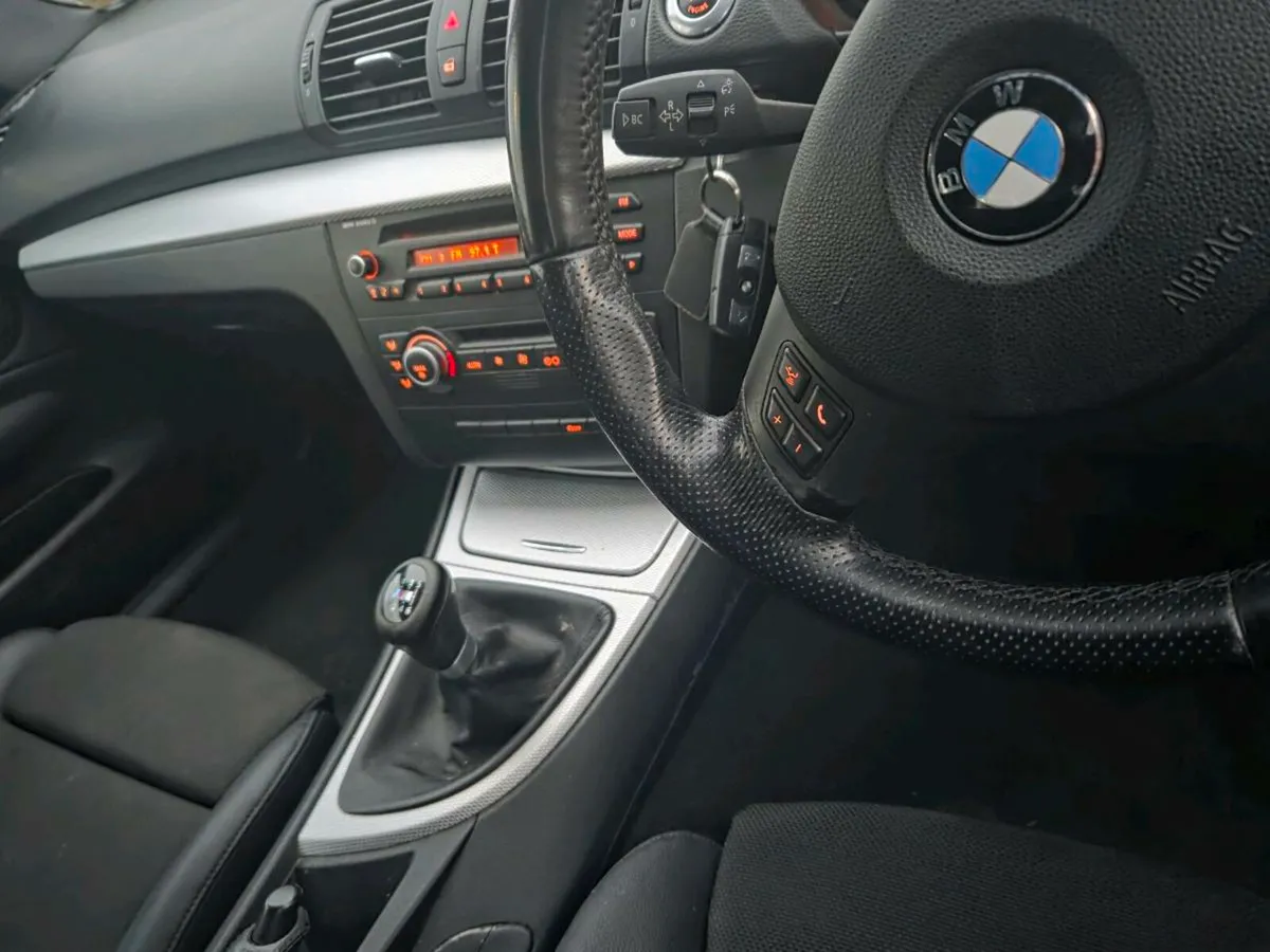 09 1.6 petrol bmw1 seriesMtec tax and test - Image 3