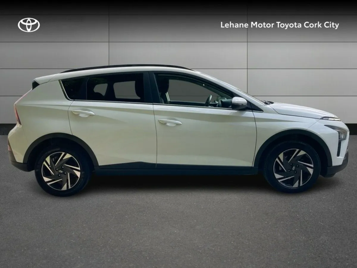 Hyundai Bayon EXECUTIVE AUTOMATIC 5DR AUTO - Image 3