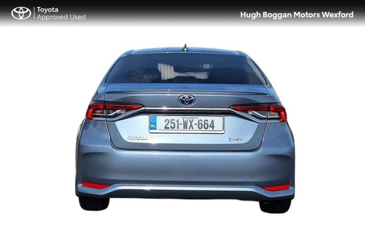 Toyota Corolla SALOON LUNA SPORT - Image 4