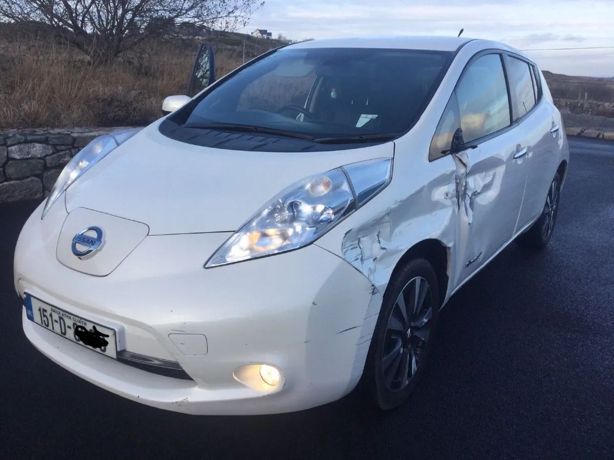 2015 Nissan Leaf - Image 2