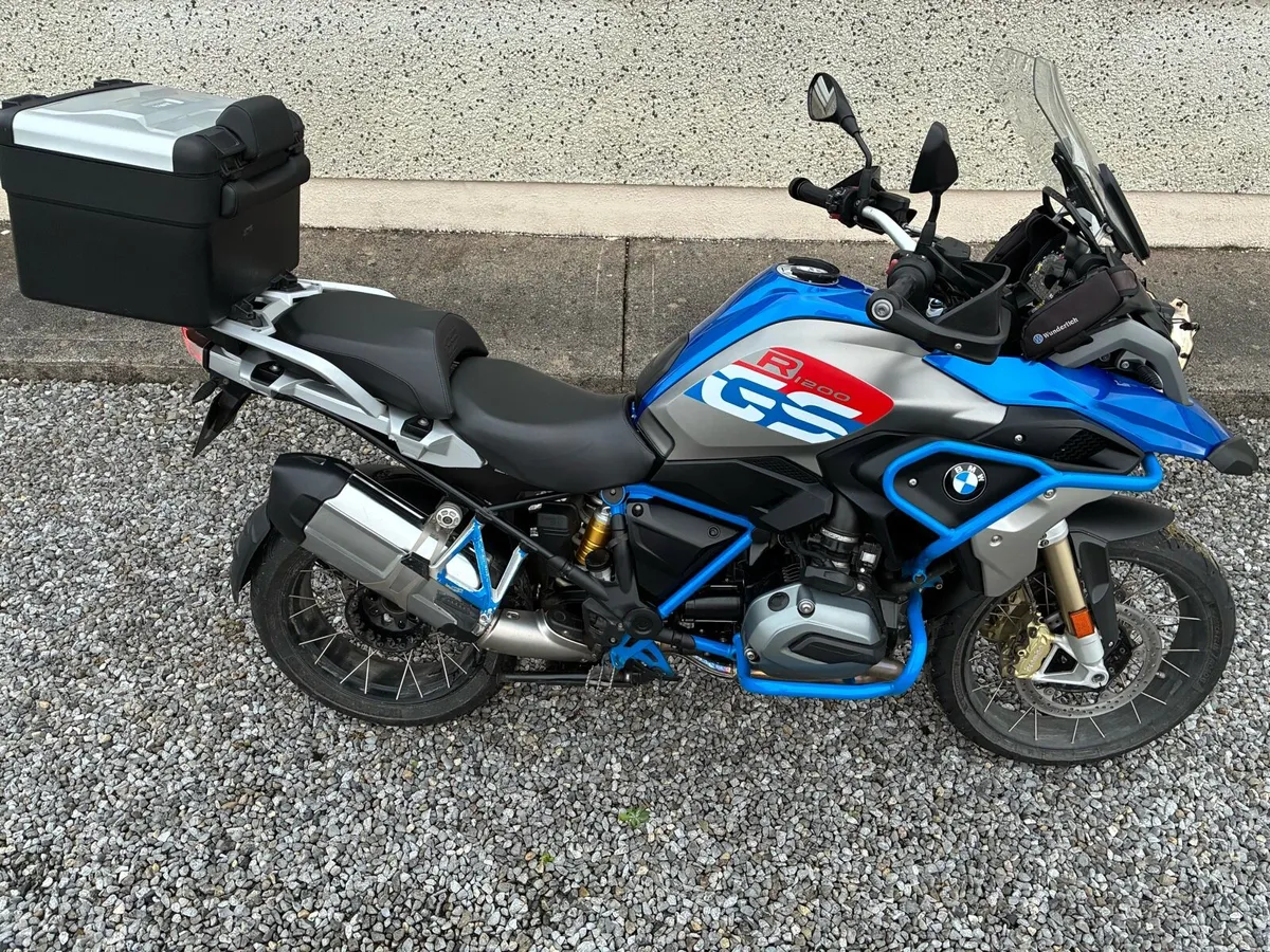 BMW Motorbike R1200 GS Adventure - Image 1