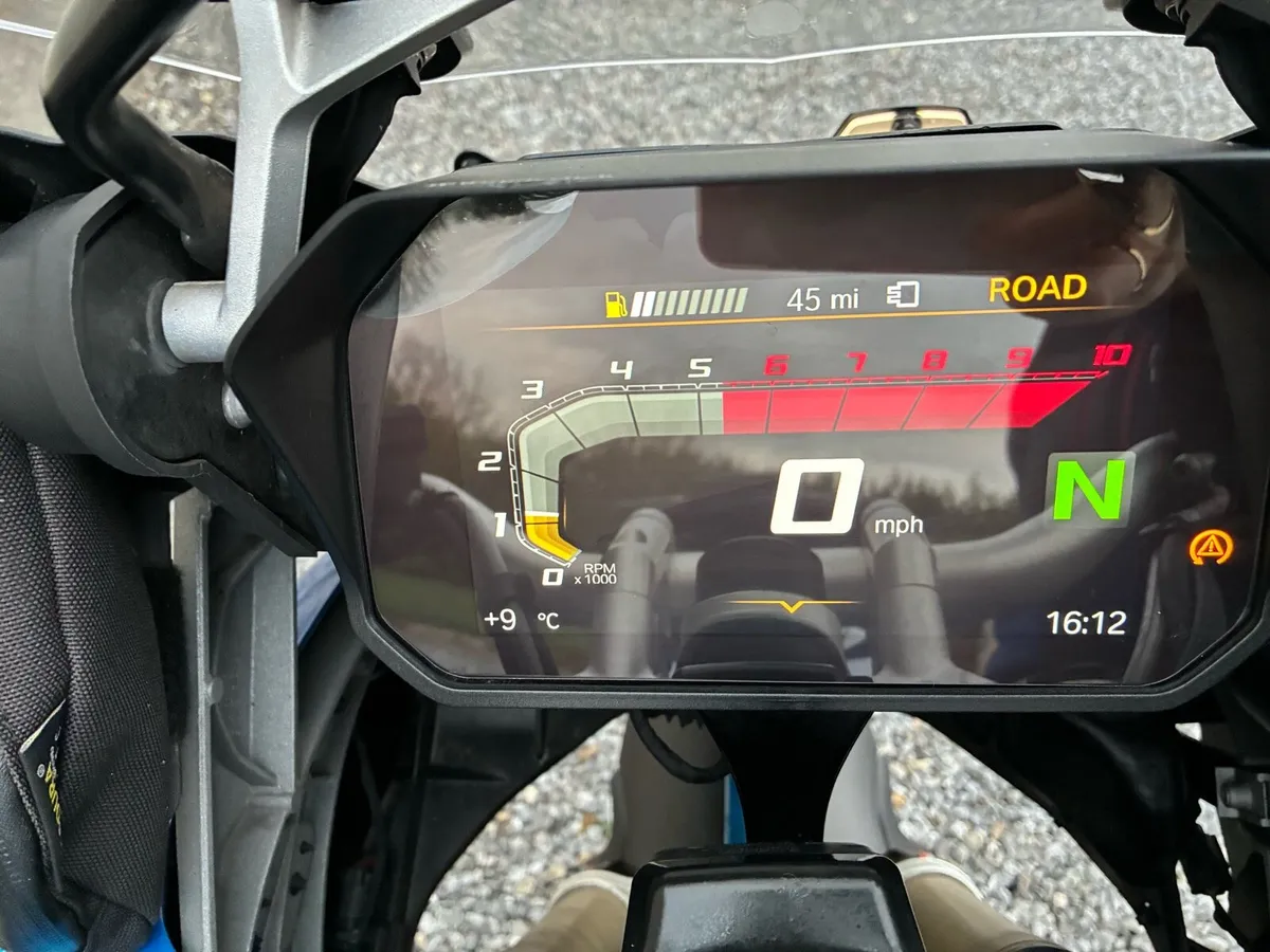 BMW Motorbike R1200 GS Adventure - Image 4