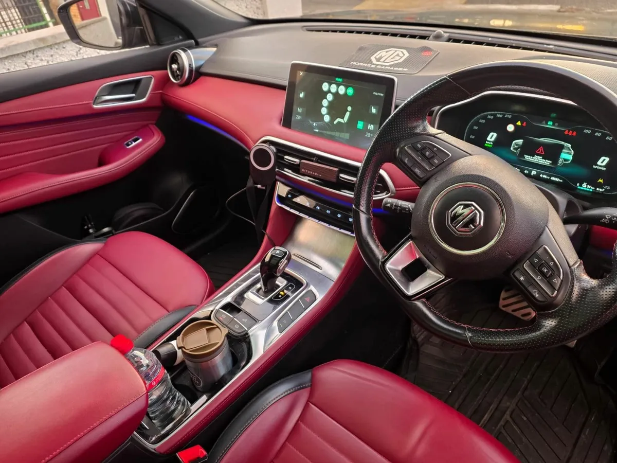 MG HS 2021 (212) 1.5L PHEV Hybrid electric - Image 2