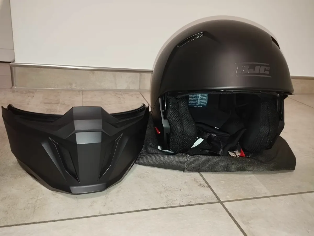 Motorcycle helmet HJC i20 - Image 2