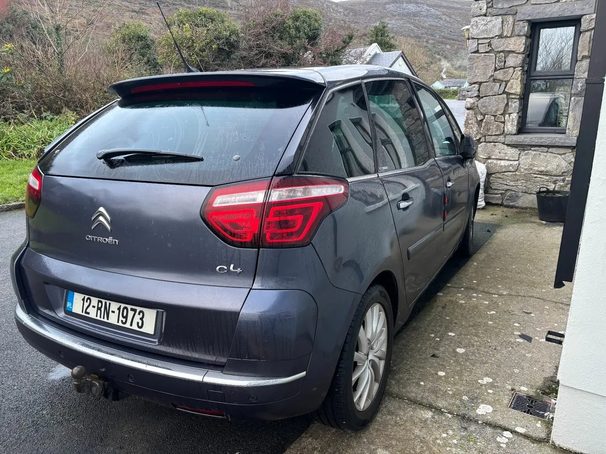 Citroen C4 Picasso 2012 - Image 2