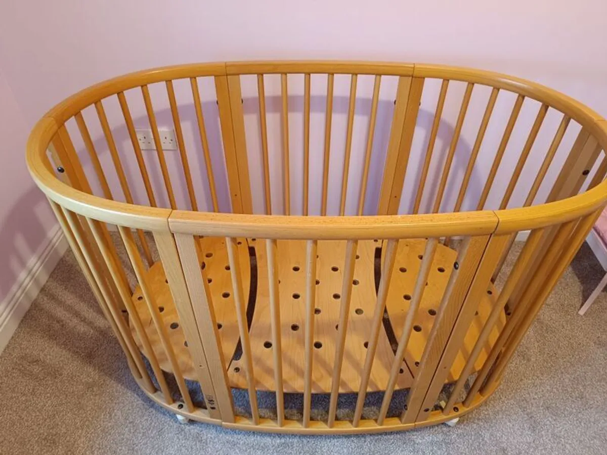 Stokke Sleepi Cot - Image 4