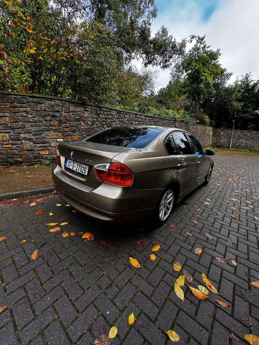 BMW 318i 2.0 Petrol 2007 - Image 1