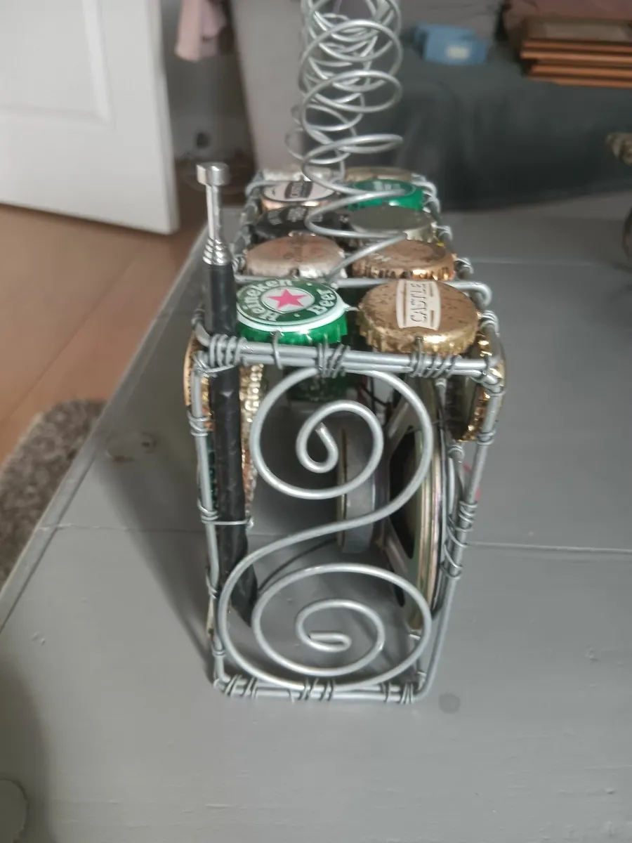 Old style radio - Image 1