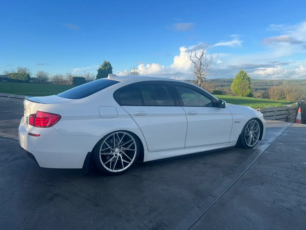 BMW F10 520d msport - Image 3