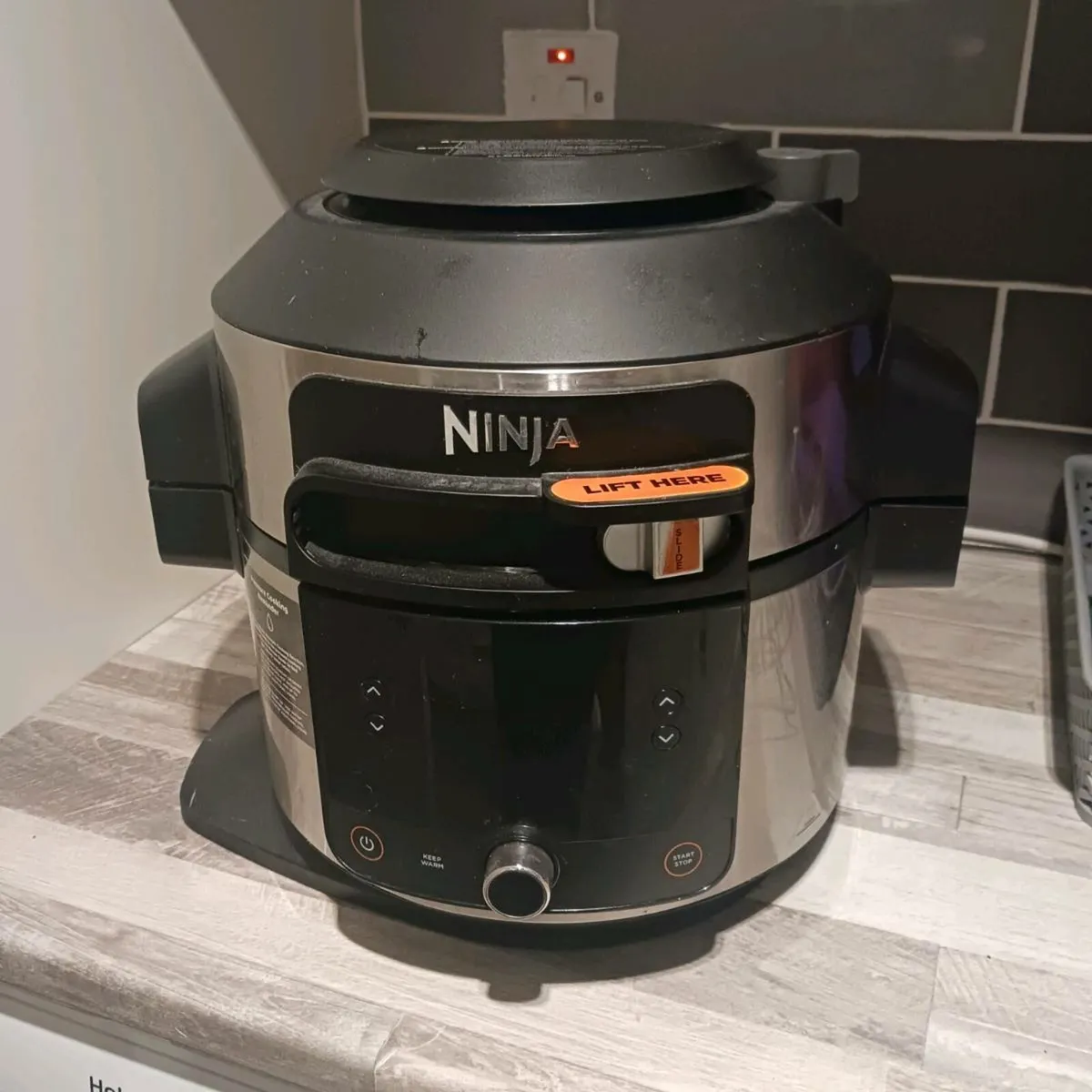 Ninja air fryer - Image 1