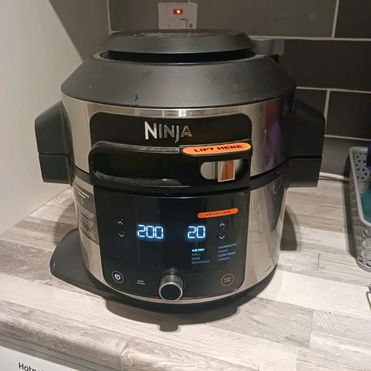 Ninja air fryer - Image 2
