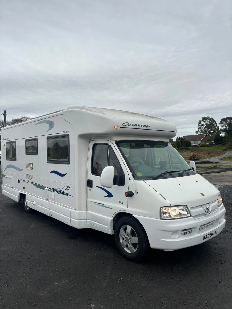 Peugeot Boxer 2.8TDI Compass castaway fix Bed 2005 - Image 3