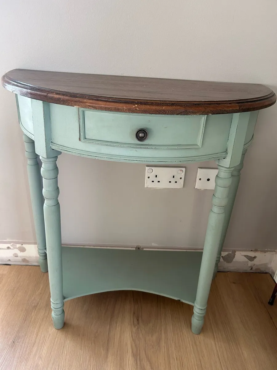 Dresser and table - Image 3