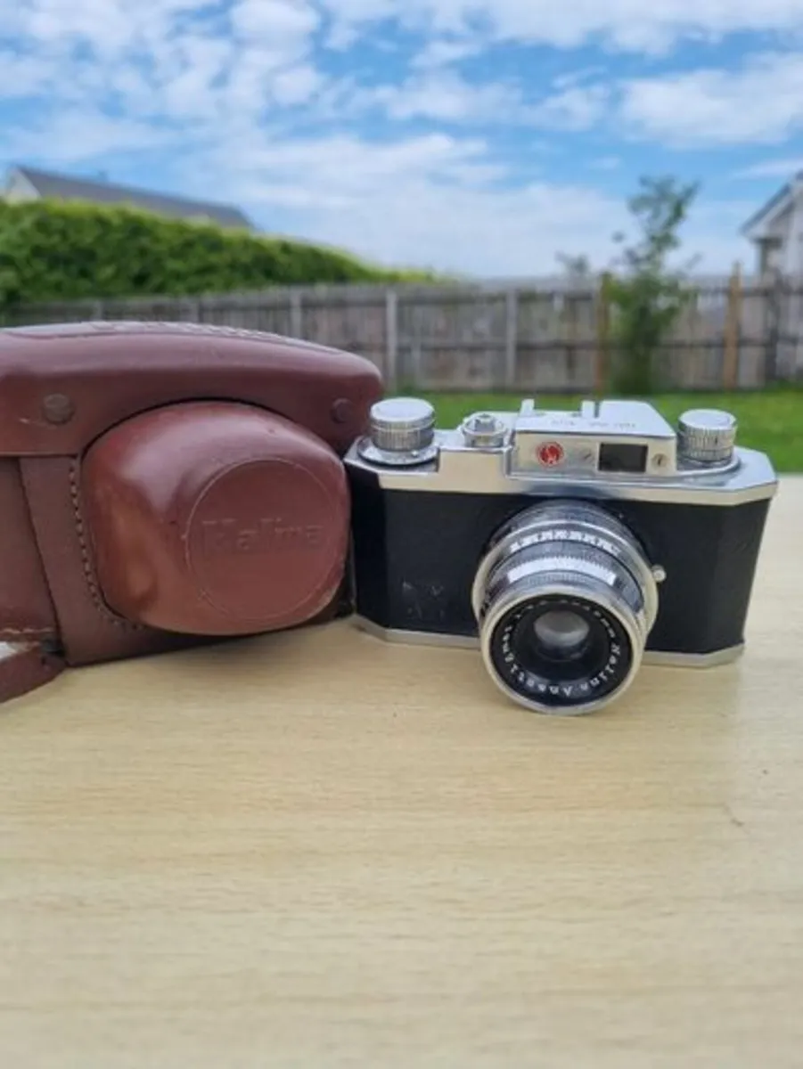 Vintage camera Halina 35X - Image 1