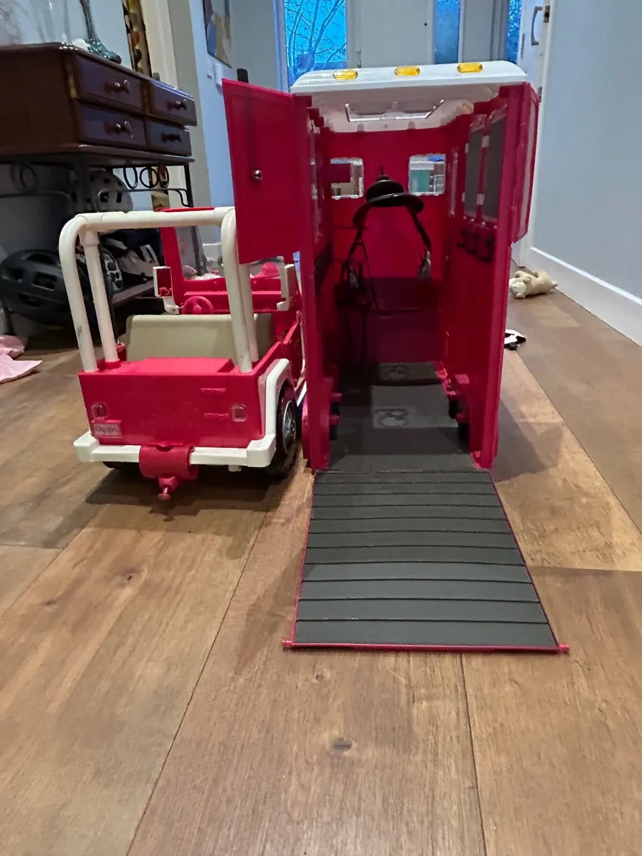 Our Generation Jeep and horse box - Image 4