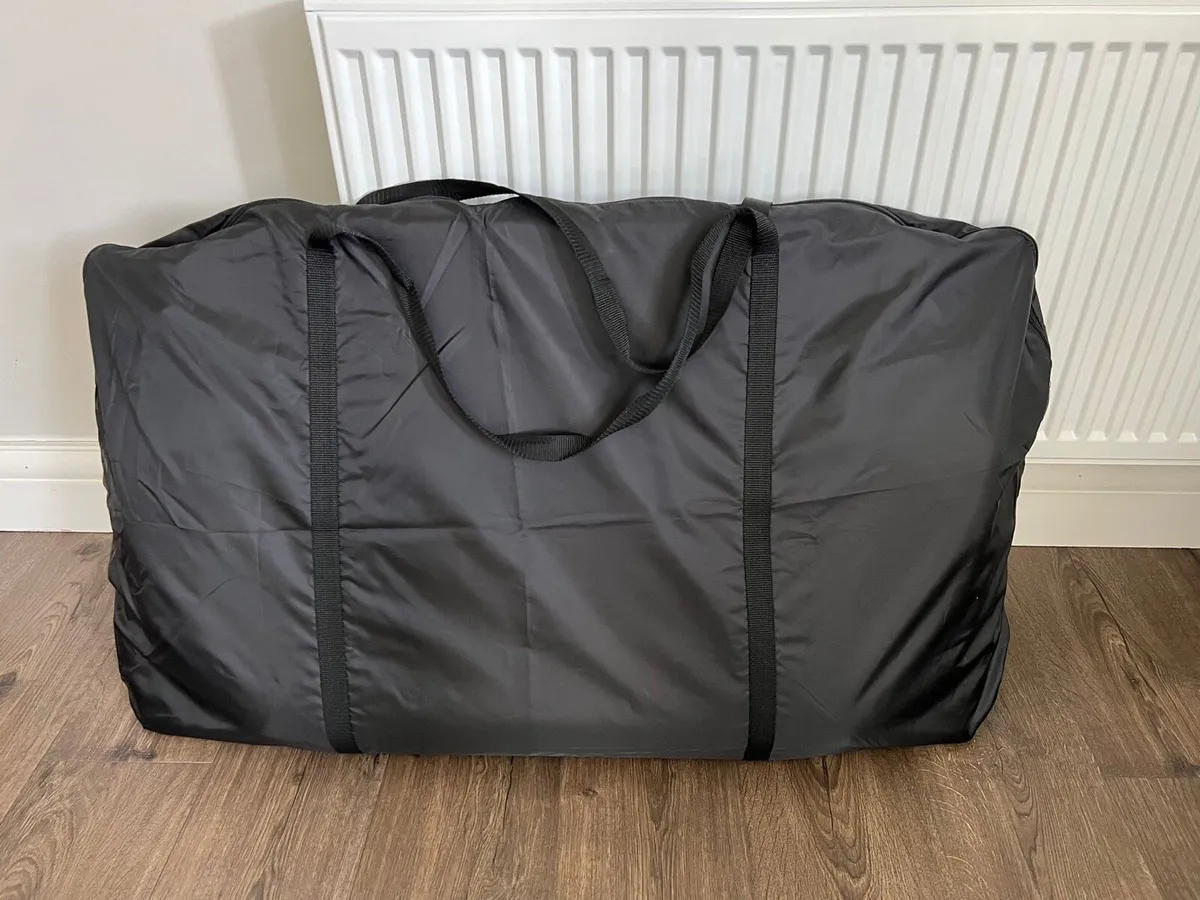 Maxi-Cosi Iora Air Bedside Crib - Image 2