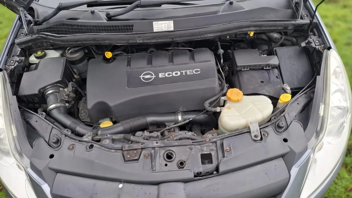 Opel Corsa 1.2D - Image 4