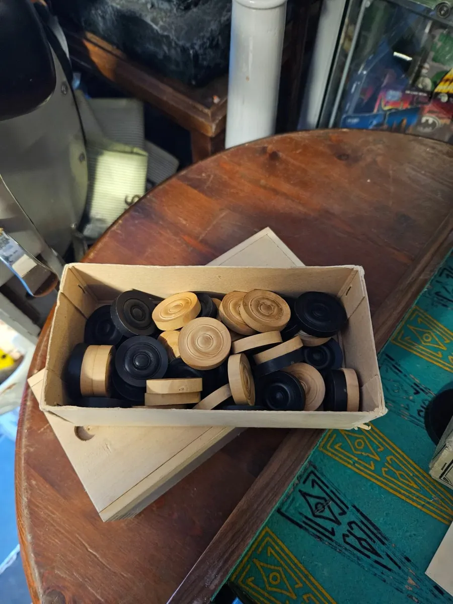 Vintage Games Chess Box - Image 3