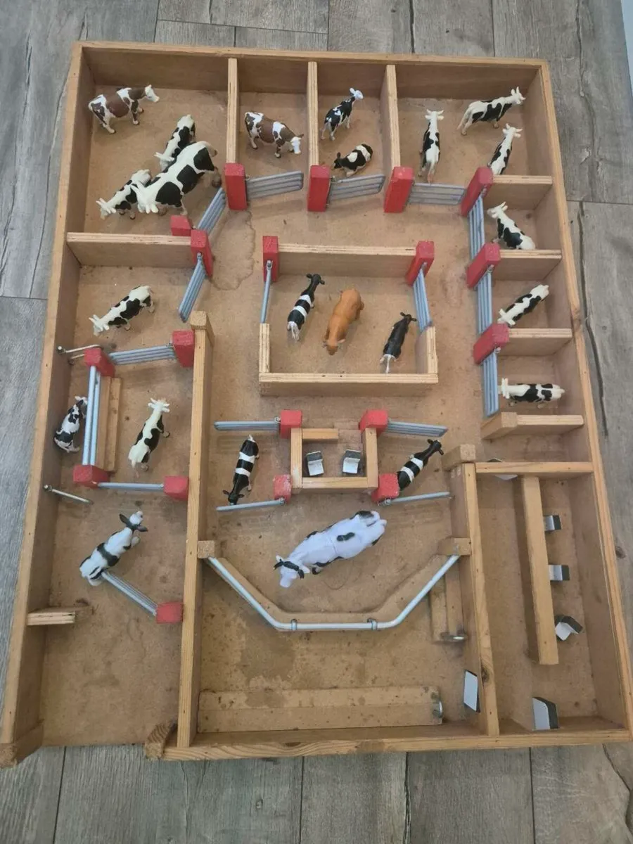 600x 800 Wooden mart, second hand, mart - Image 3