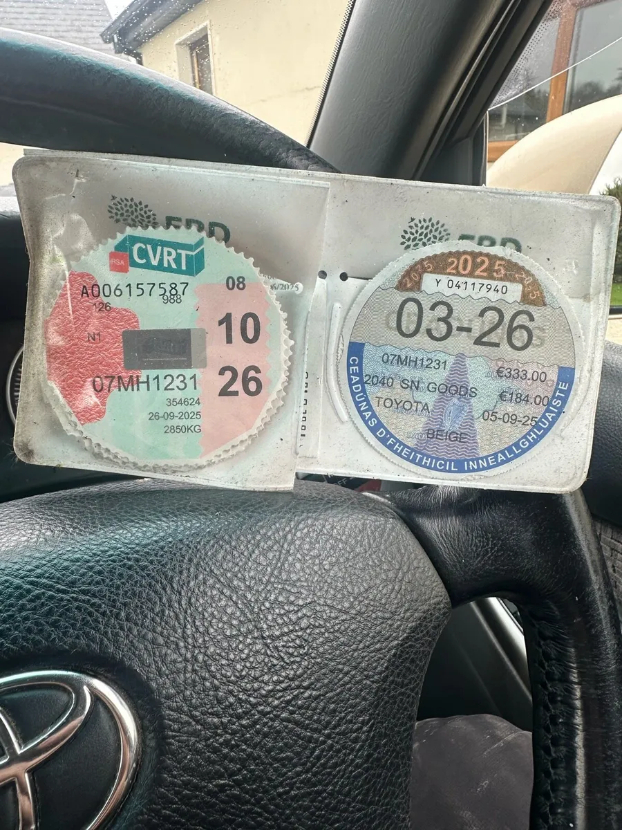 Toyota Land Cruiser - Image 3