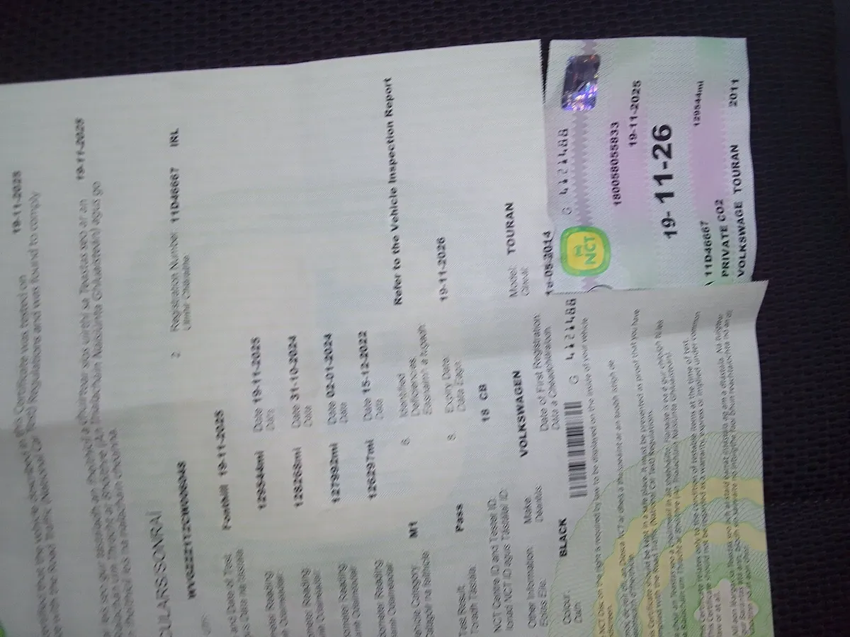 Volkswagen Touran 2011 - Image 1