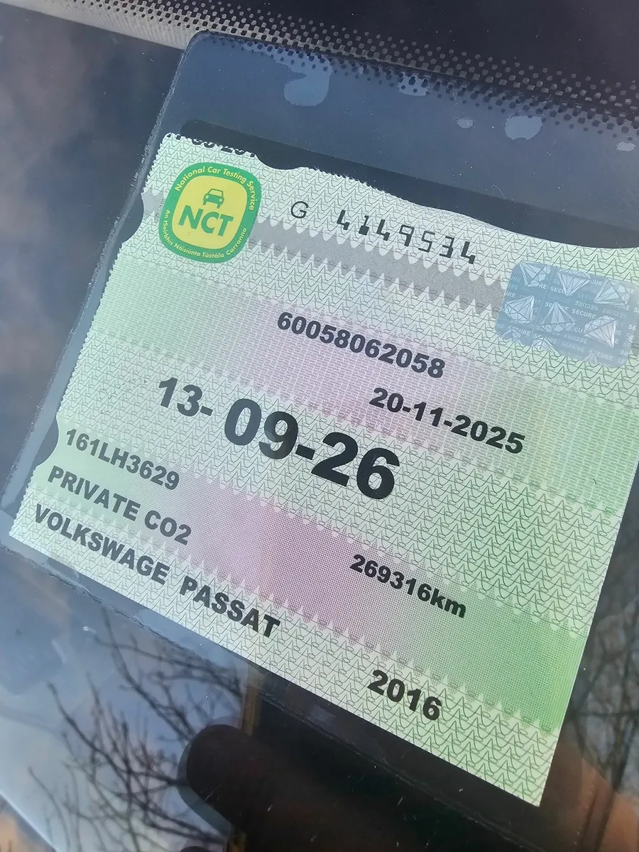 Volkswagen Passat 2016 - Image 3