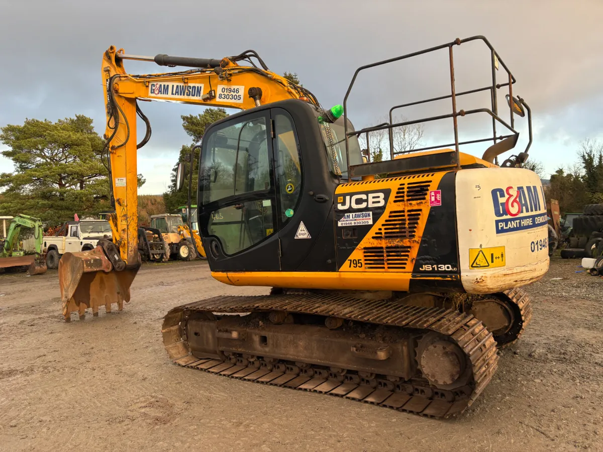 Jcb js130 - Image 2