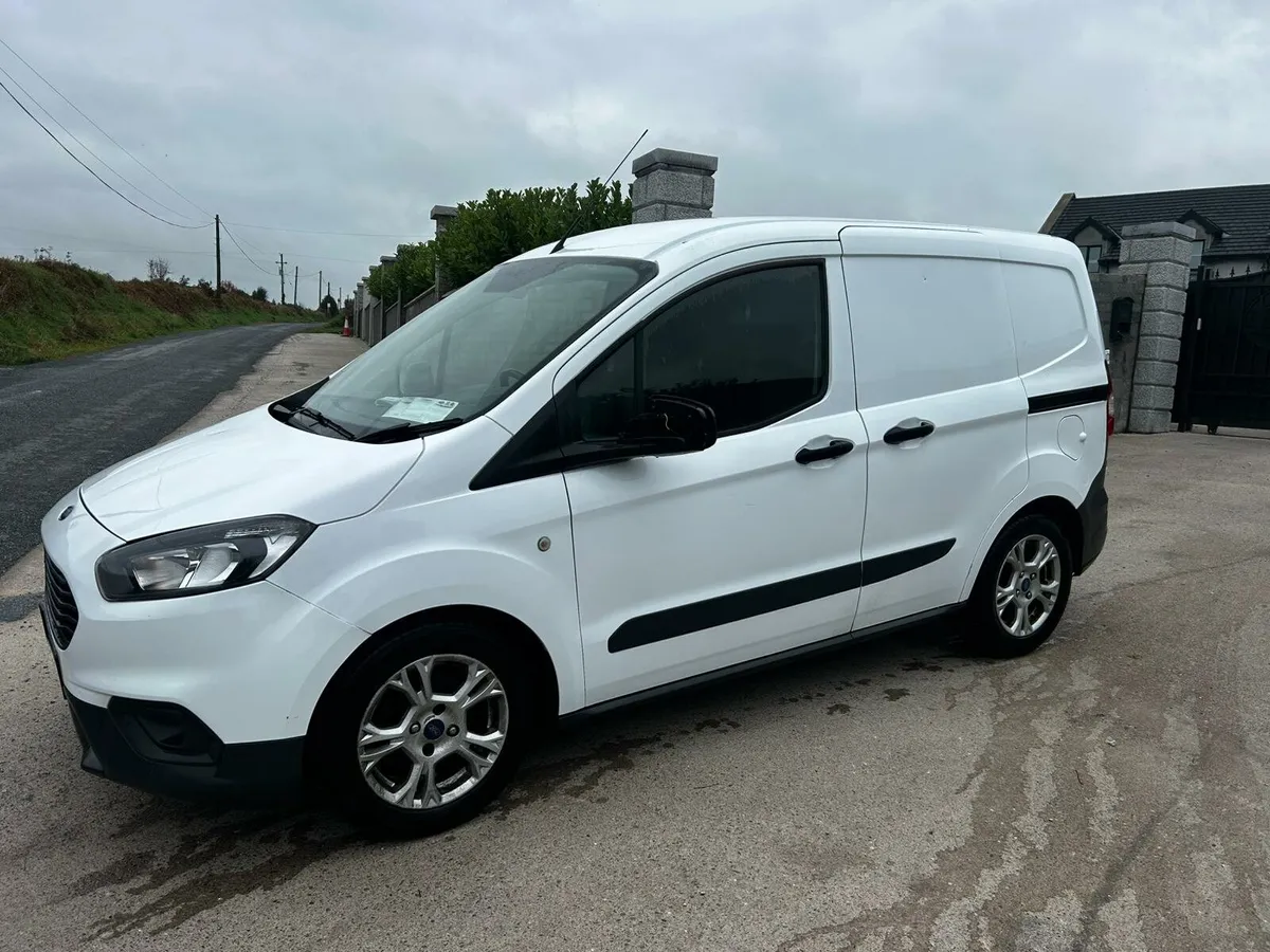 Ford courier - Image 1